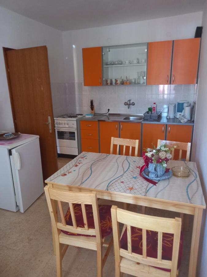 Villa Dubravka 1 Funtana Esterno foto