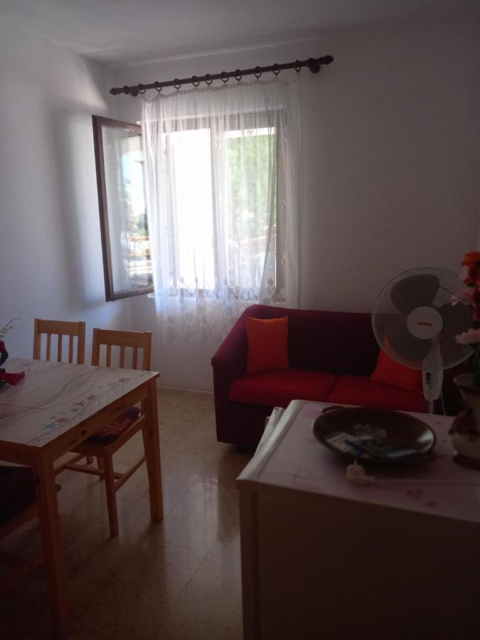 Villa Dubravka 1 Funtana Esterno foto